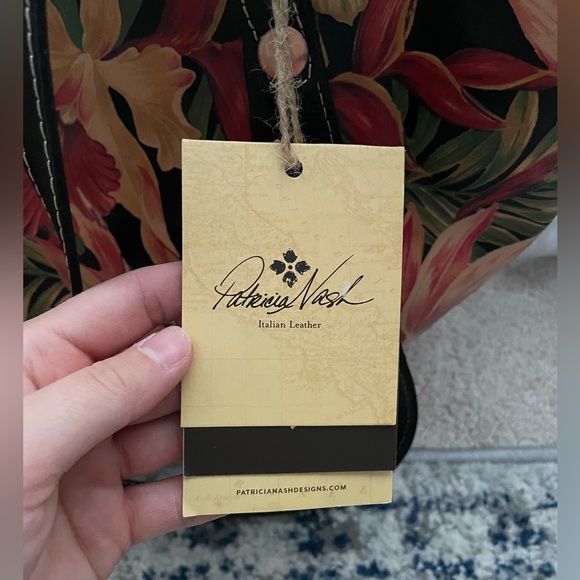 NWT RARE Patricia Nash Benvenuto Tote - Picture 2 of 10